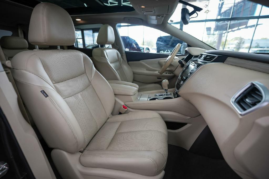 2016 Nissan Murano Image 15