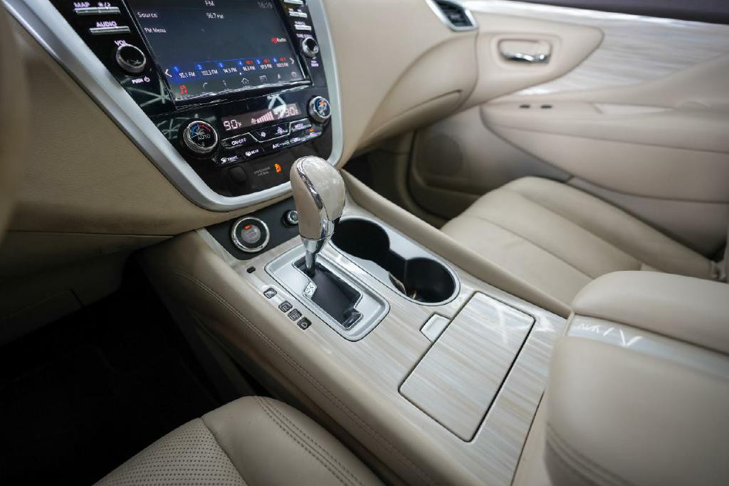 2016 Nissan Murano Image 19