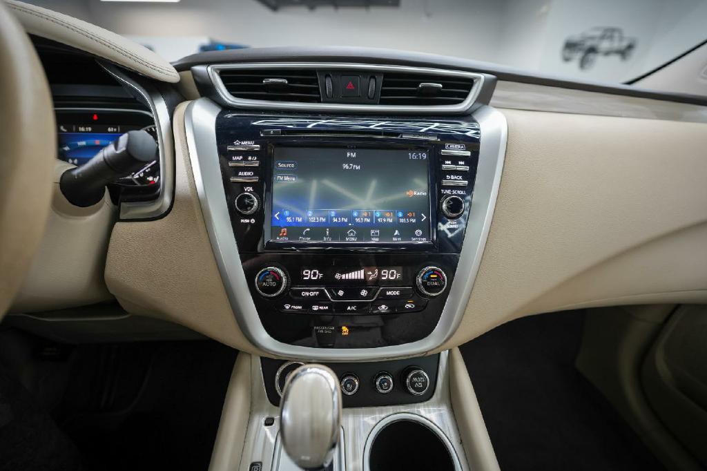 2016 Nissan Murano Image 20