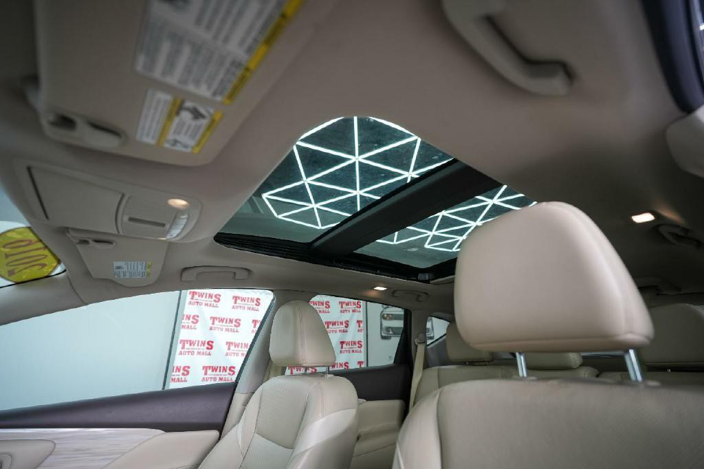 2016 Nissan Murano Image 22
