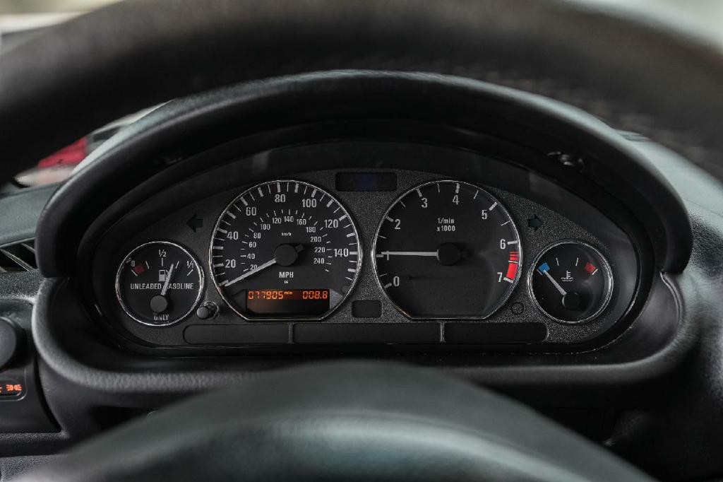 2002 BMW Z3 Image 15