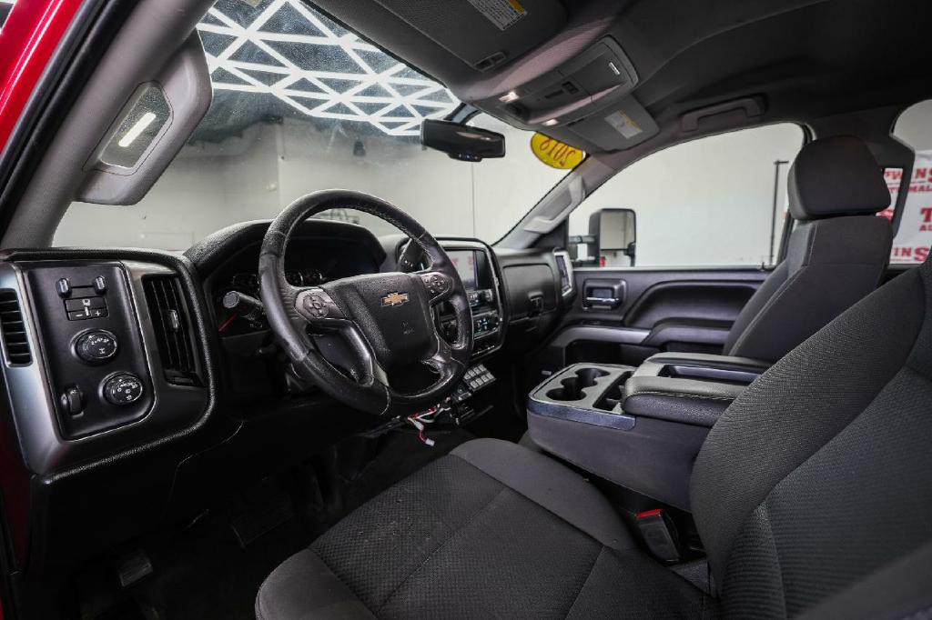 2018 Chevrolet Silverado 1500 Image 11