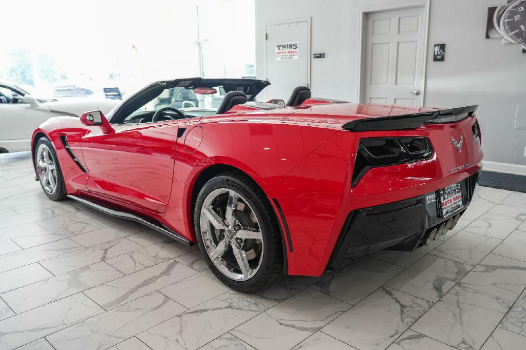 2015 Chevrolet Corvette Image 4