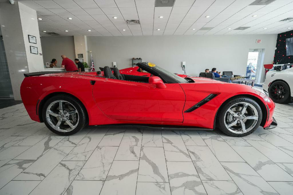 2015 Chevrolet Corvette Image 7