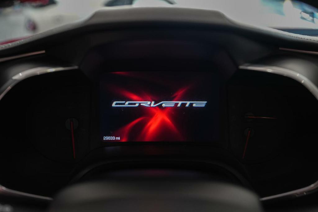 2015 Chevrolet Corvette Image 16
