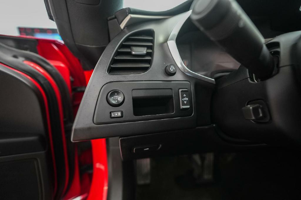 2015 Chevrolet Corvette Image 21