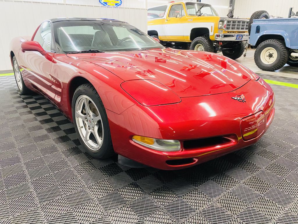 2004 Chevrolet Corvette Image 9