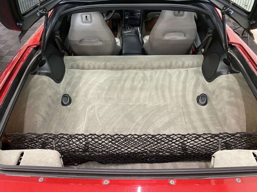2004 Chevrolet Corvette Image 26