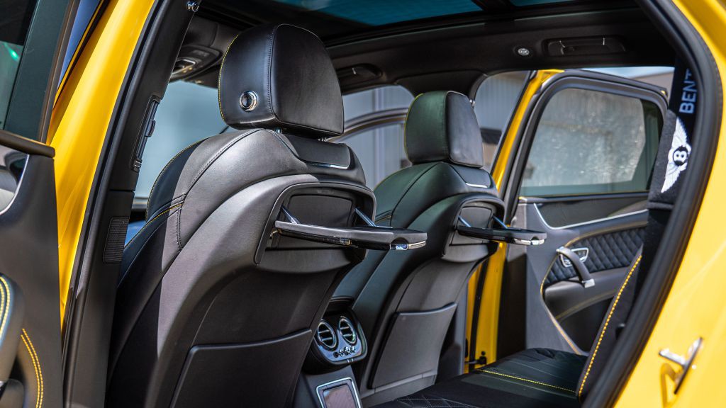 2019 Bentley Bentayga Image 21