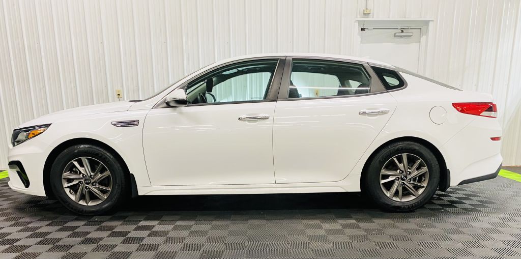 2019 Kia Optima Image 3