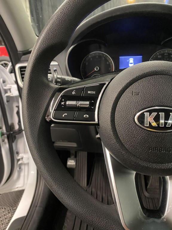 2019 Kia Optima Image 12