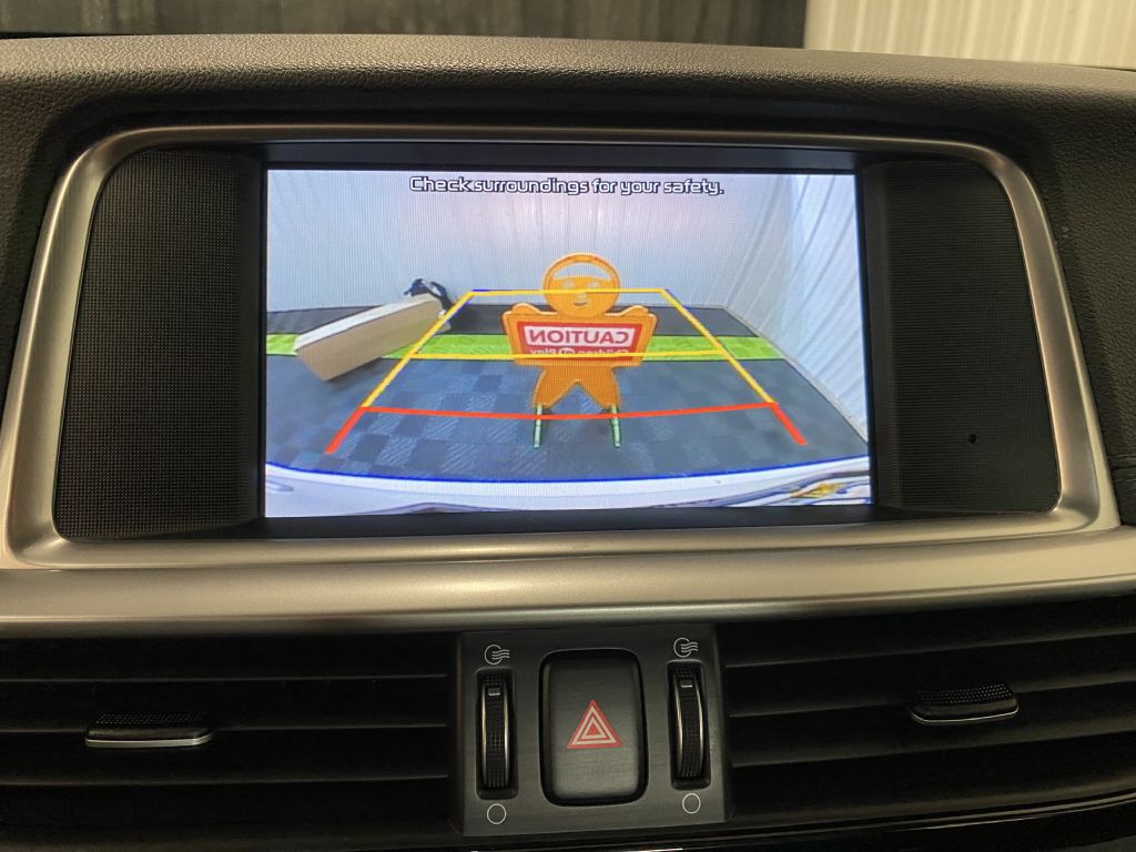 2019 Kia Optima Image 21