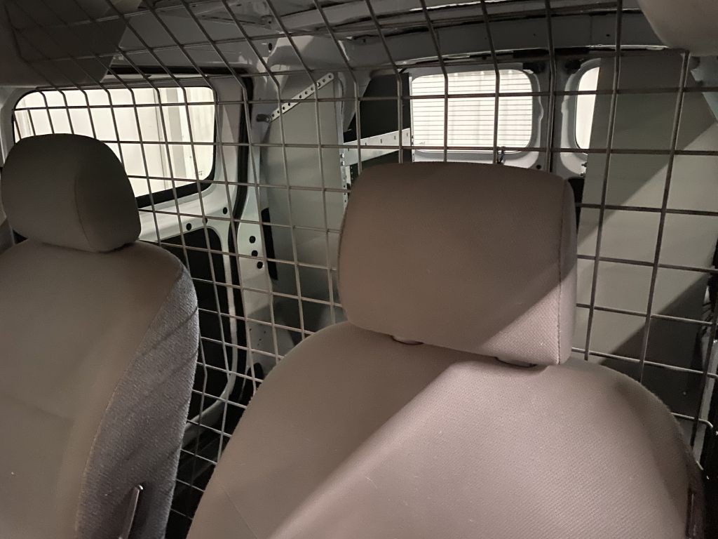 2016 Chevrolet Express Image 23