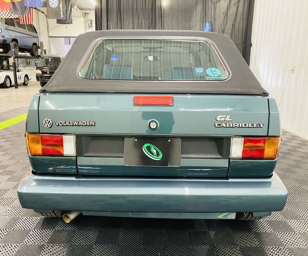 1991 Volkswagen Cabriolet Image 10