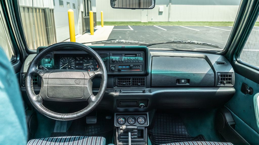 1991 Volkswagen Cabriolet Image 26