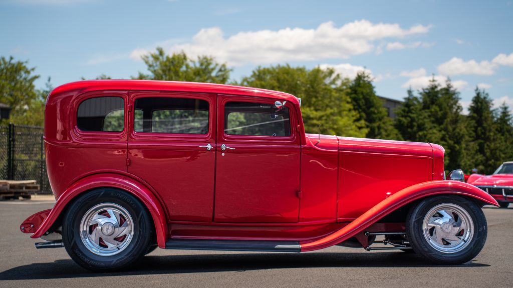 1932 Ford Custom Image 4