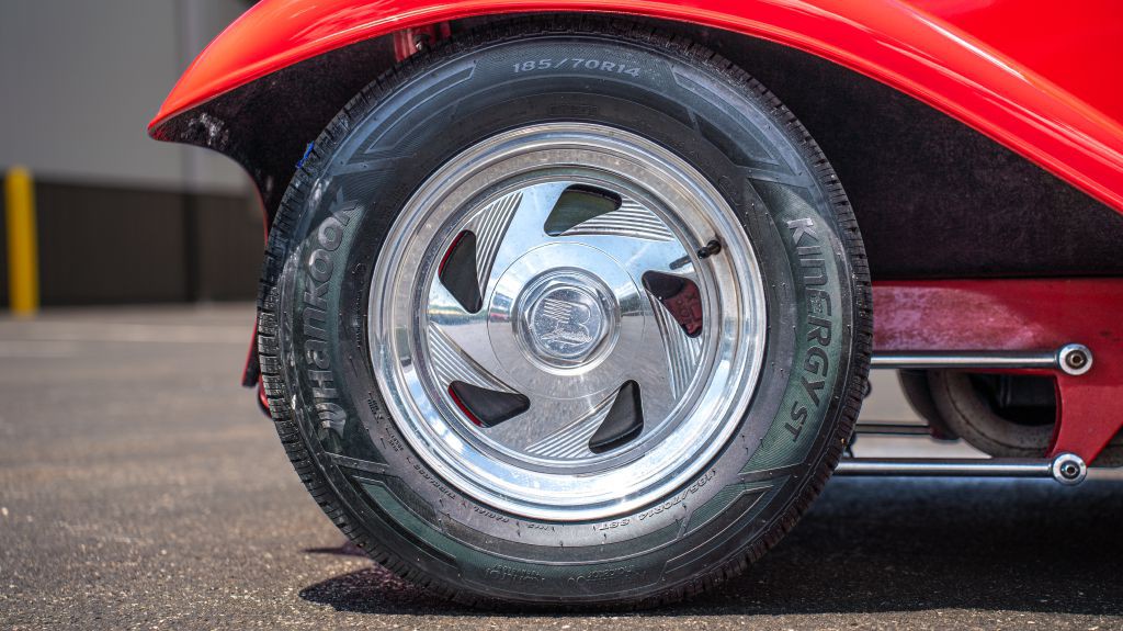 1932 Ford Custom Image 10