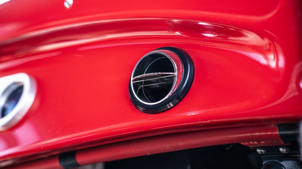 1932 Ford Custom Image 34