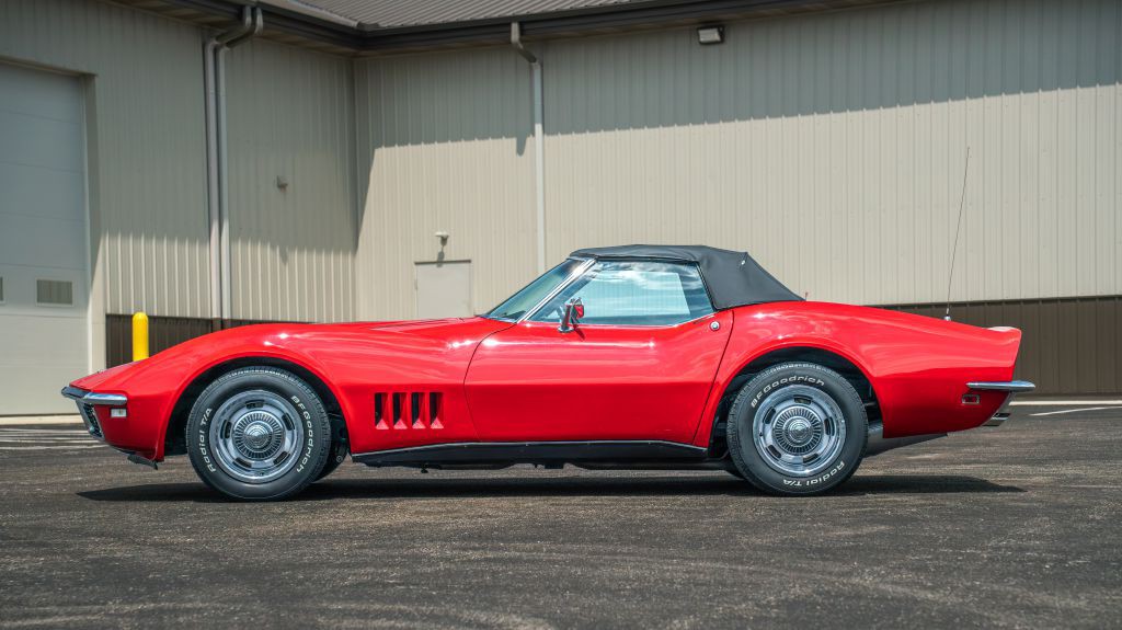1968 Chevrolet Corvette Image 2