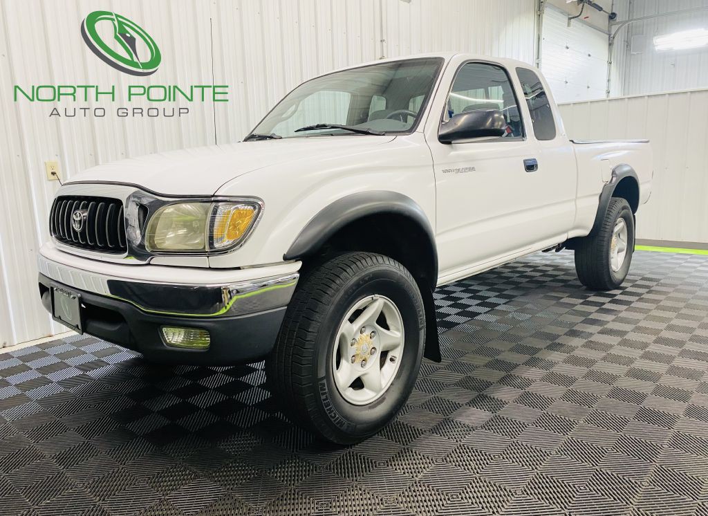 2001 Toyota Tacoma Image 1