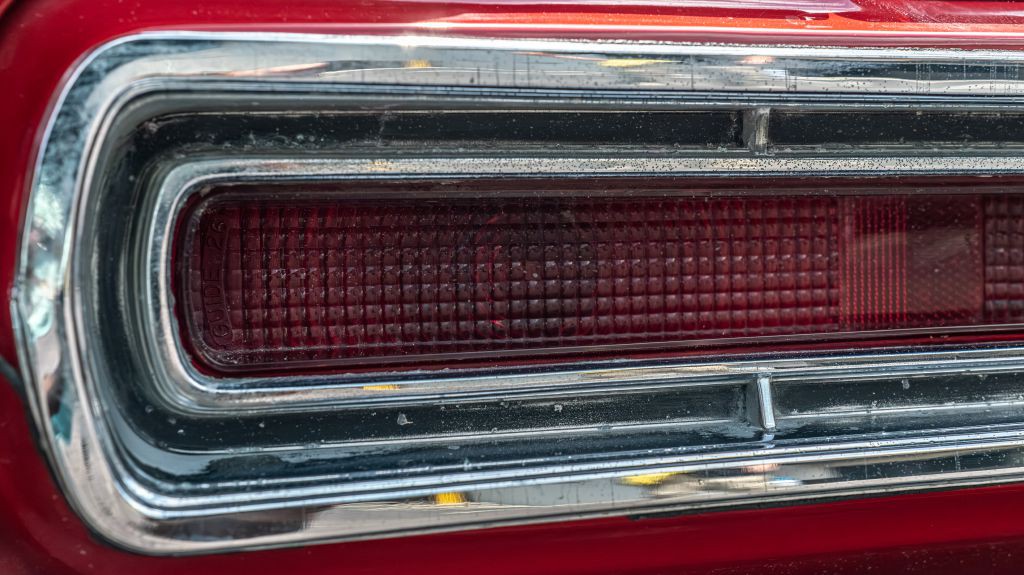 1966 Pontiac Bonneville Image 23