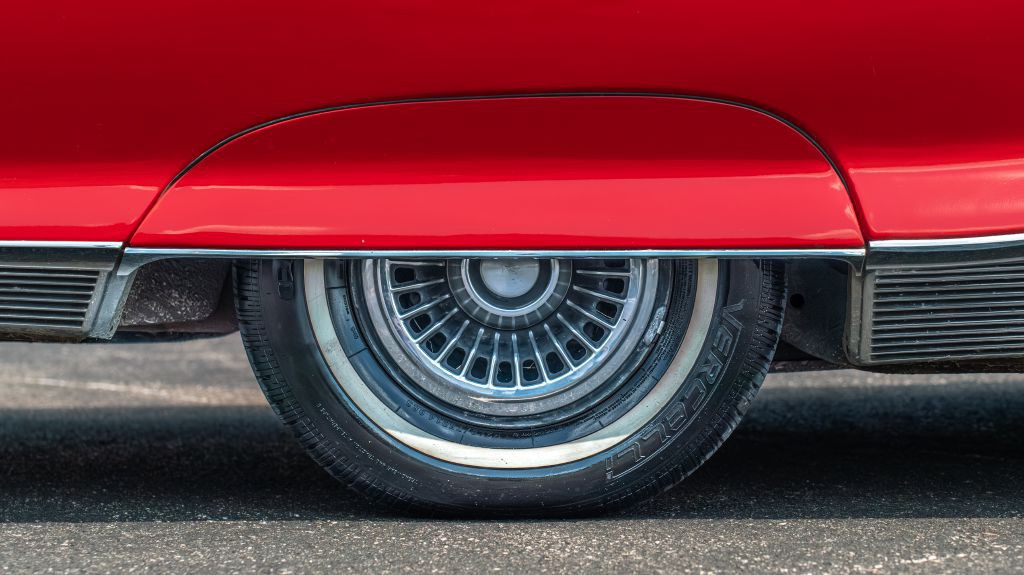 1966 Pontiac Bonneville Image 33