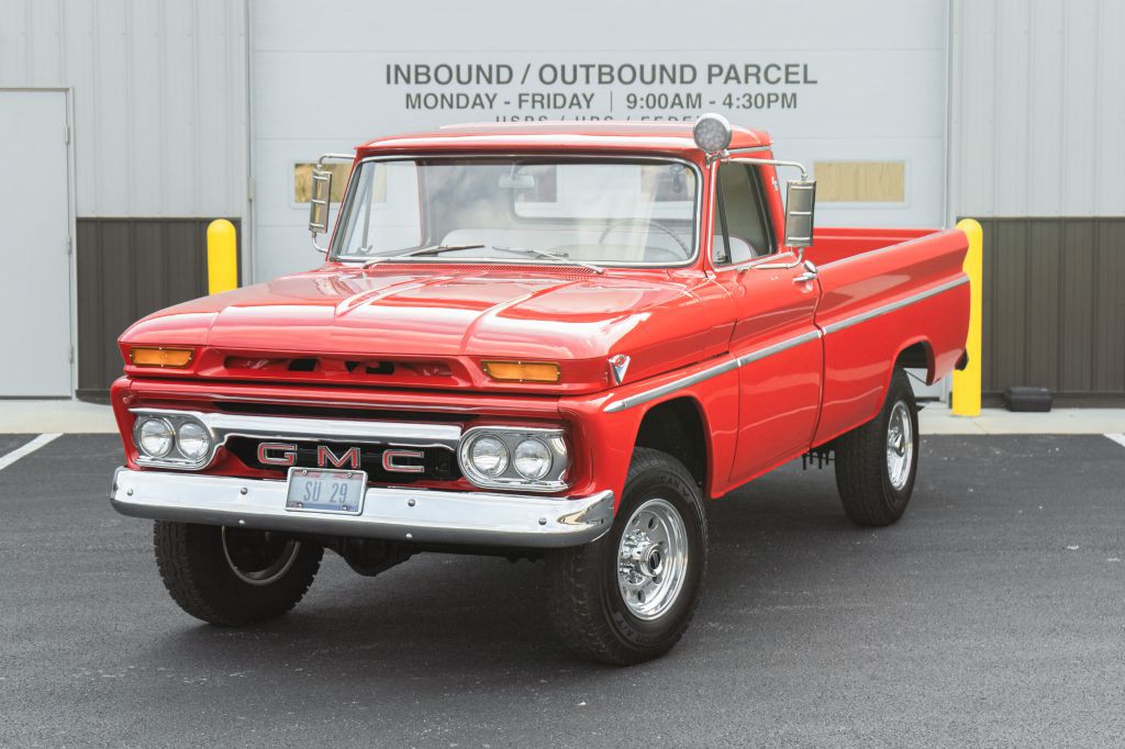 1966 GMC C/K 1500 Image 2