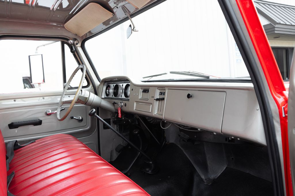 1966 GMC C/K 1500 Image 15