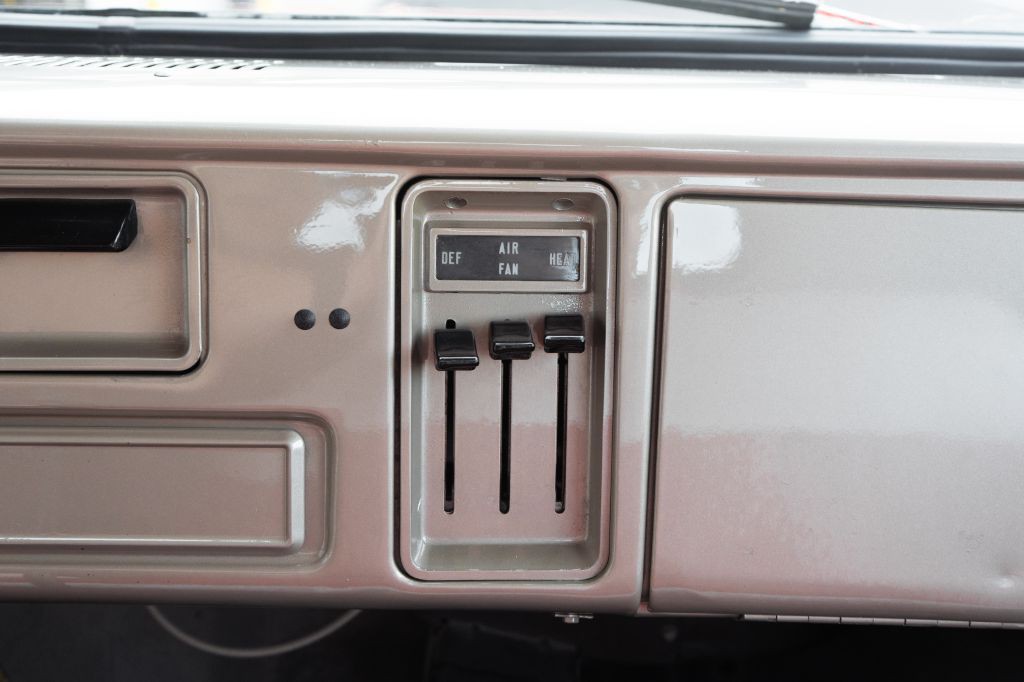 1966 GMC C/K 1500 Image 30