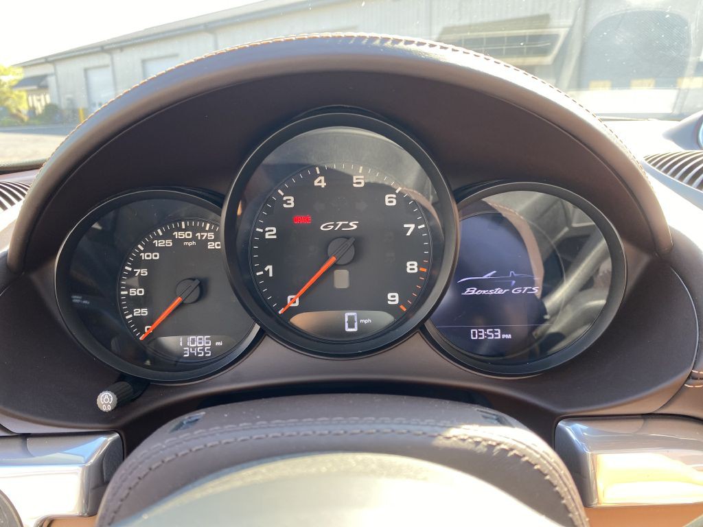2022 Porsche Boxster Image 9