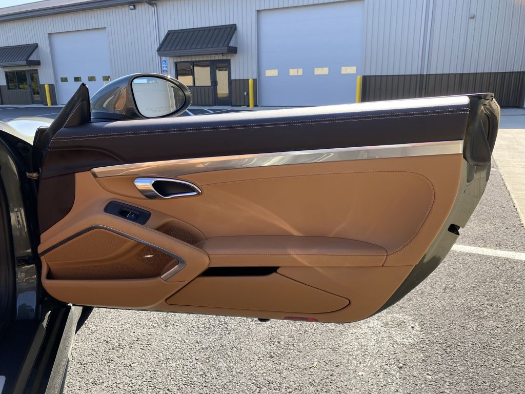 2022 Porsche Boxster Image 12