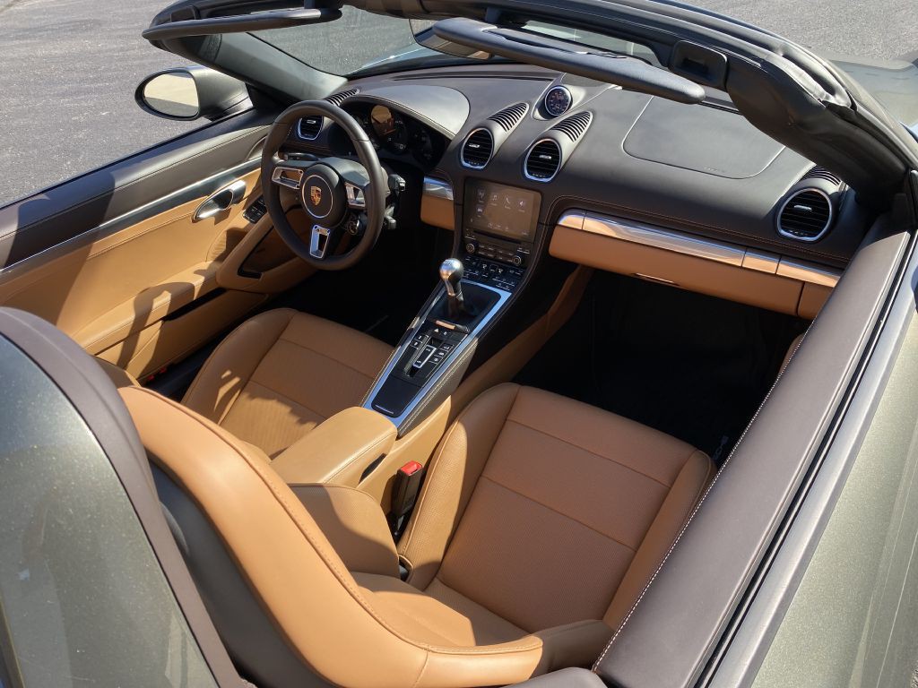 2022 Porsche Boxster Image 20