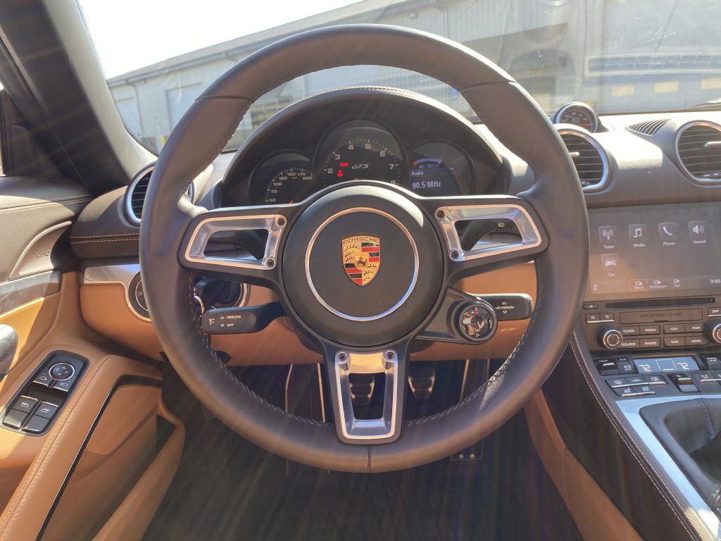 2022 Porsche Boxster Image 19