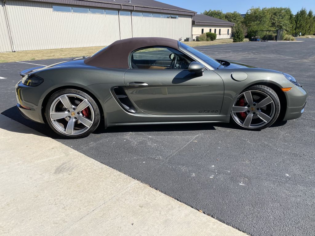 2022 Porsche Boxster Image 30