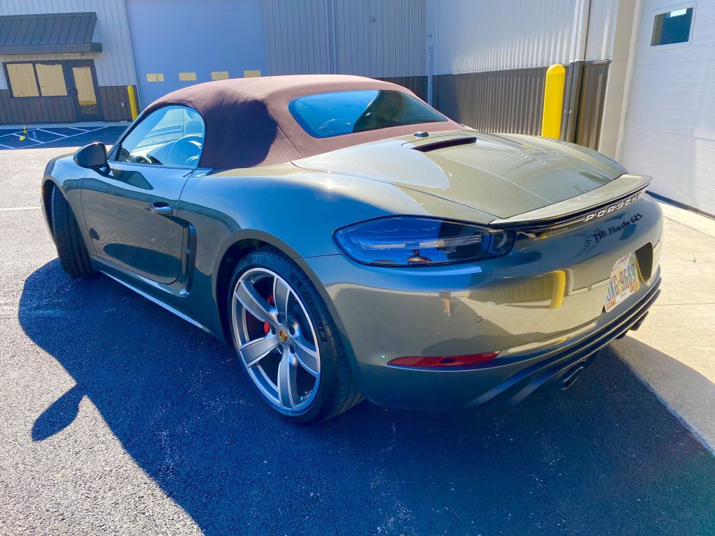 2022 Porsche Boxster Image 35