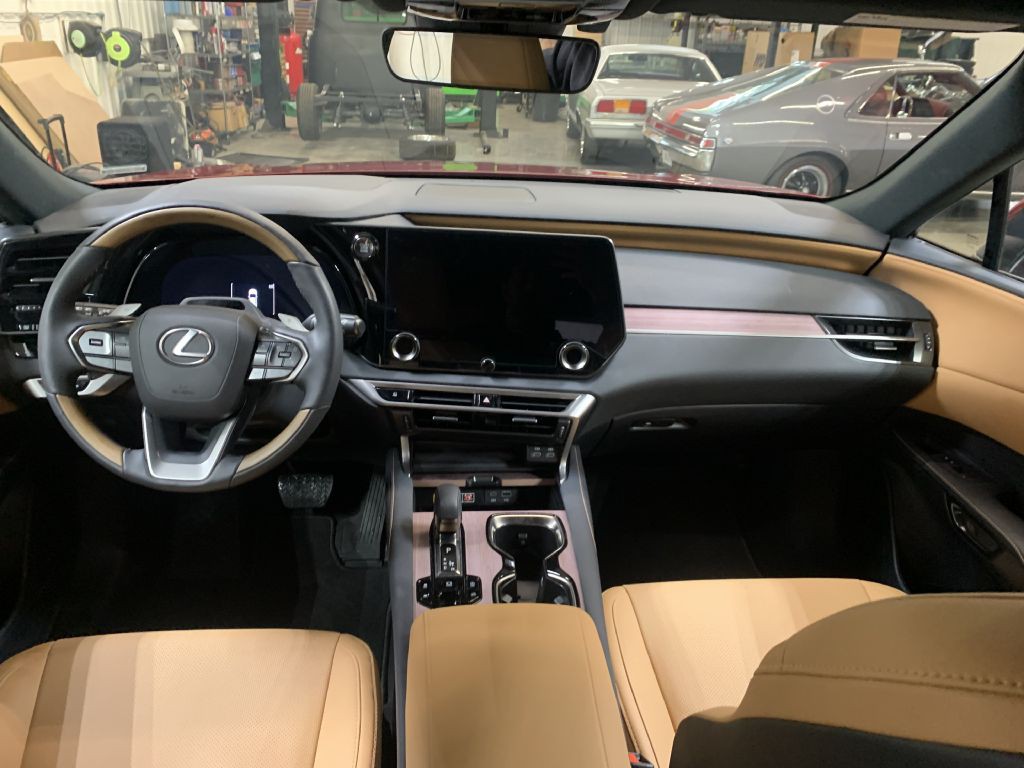 2025 Lexus RX Image 12