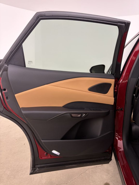 2025 Lexus RX Image 16