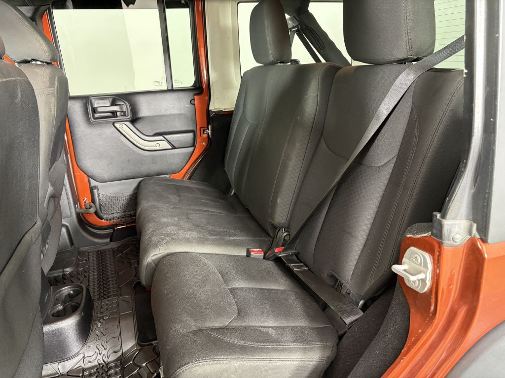 2014 Jeep Wrangler Unlimited Image 11