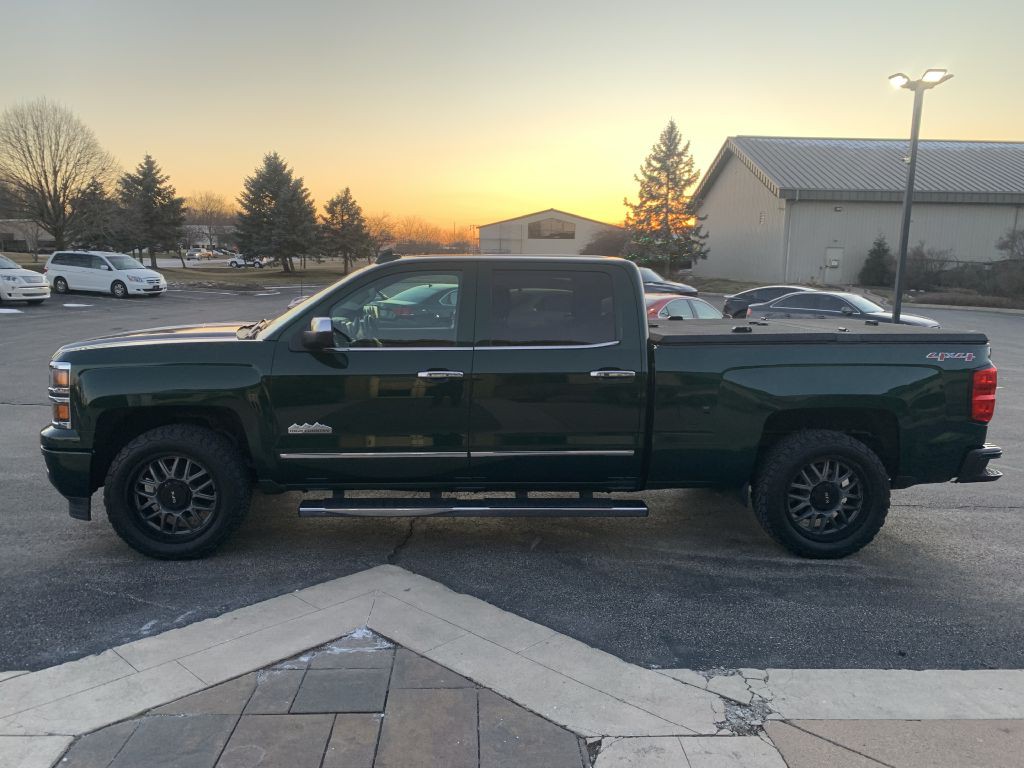 2015 Chevrolet Silverado 1500 Image 2