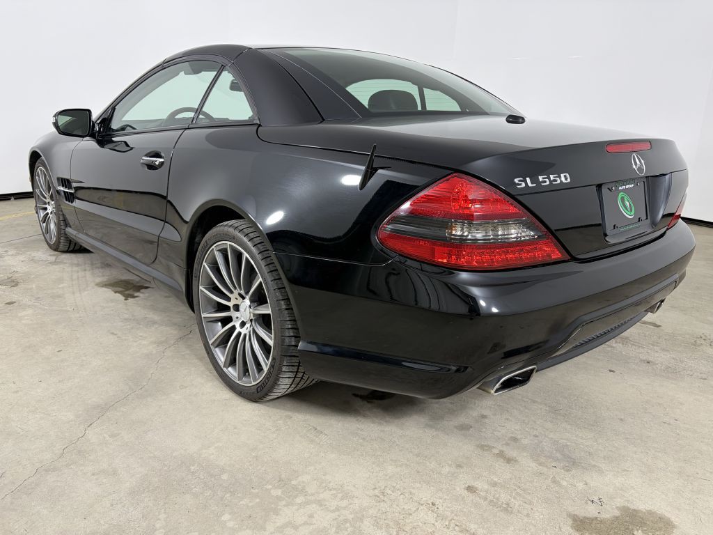 2009 Mercedes-Benz SL-Class Image 6