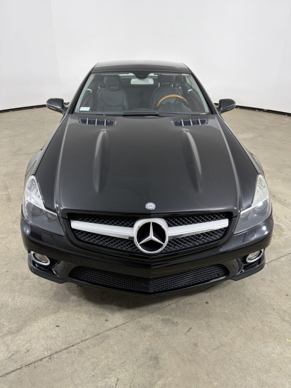 2009 Mercedes-Benz SL-Class Image 12
