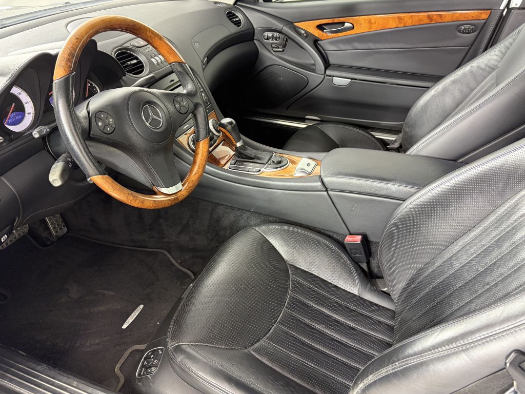 2009 Mercedes-Benz SL-Class Image 14