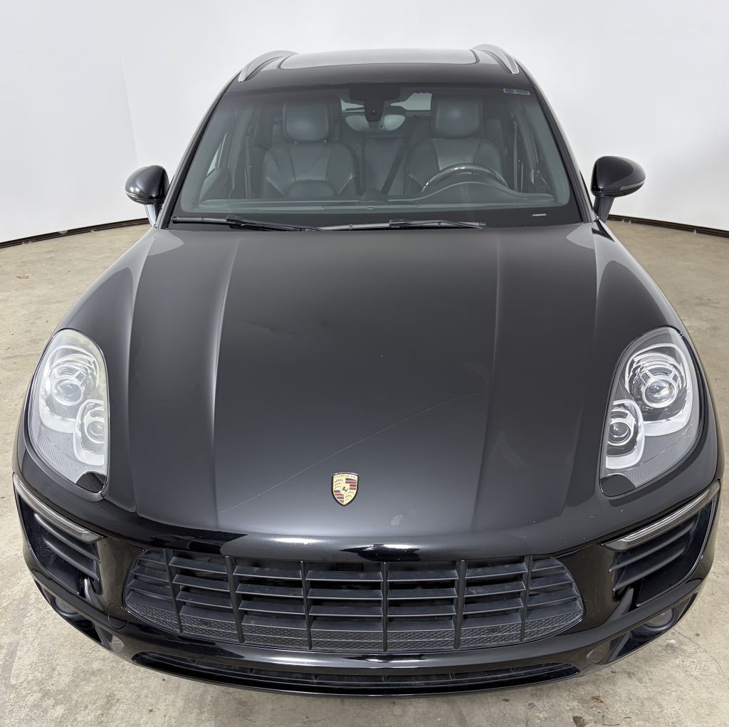 2015 Porsche Macan Image 8