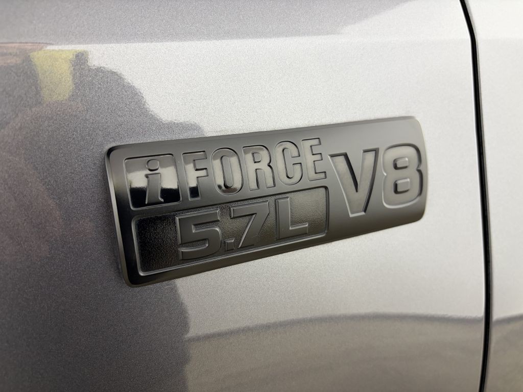 2021 Toyota Tundra Image 35