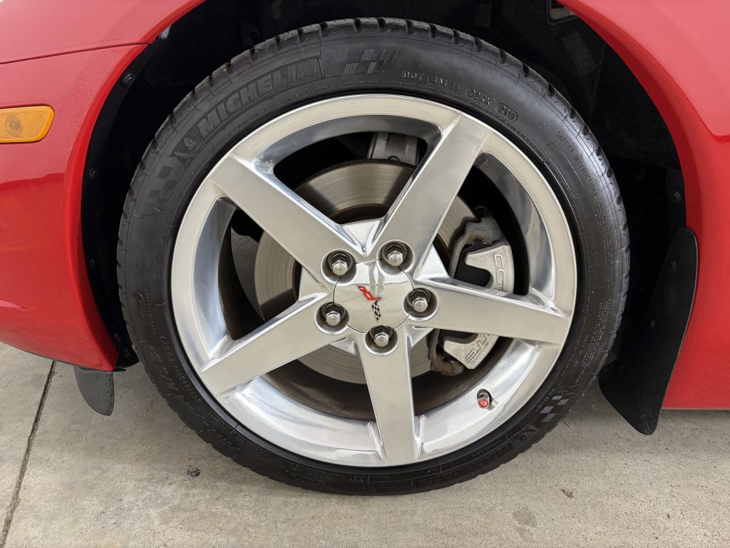 2006 Chevrolet Corvette Image 17