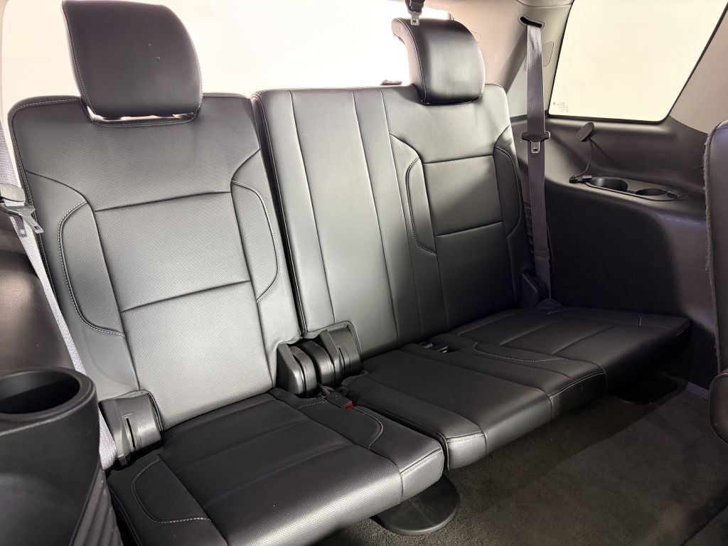 2015 GMC Yukon Image 17