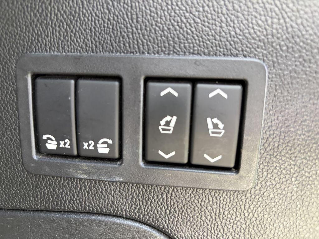 2015 GMC Yukon Image 21