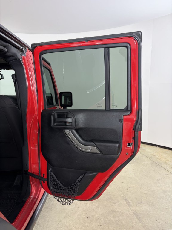 2015 Jeep Wrangler Unlimited Image 13
