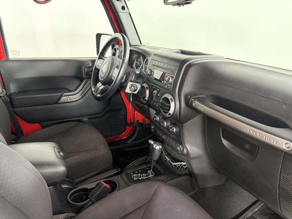 2015 Jeep Wrangler Unlimited Image 20