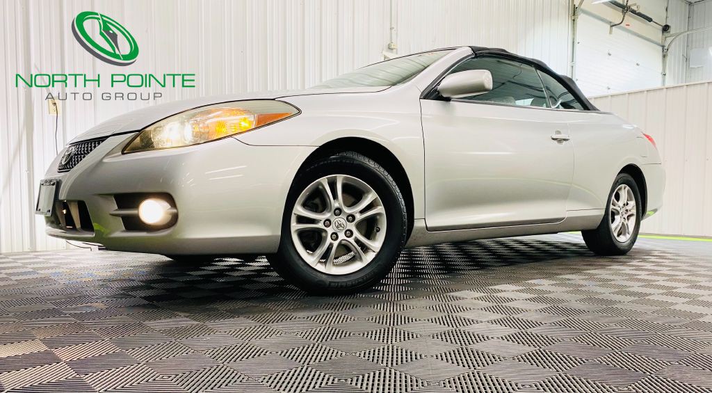 2008 Toyota Camry Image 1